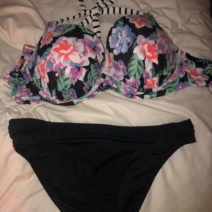 Floral bikini